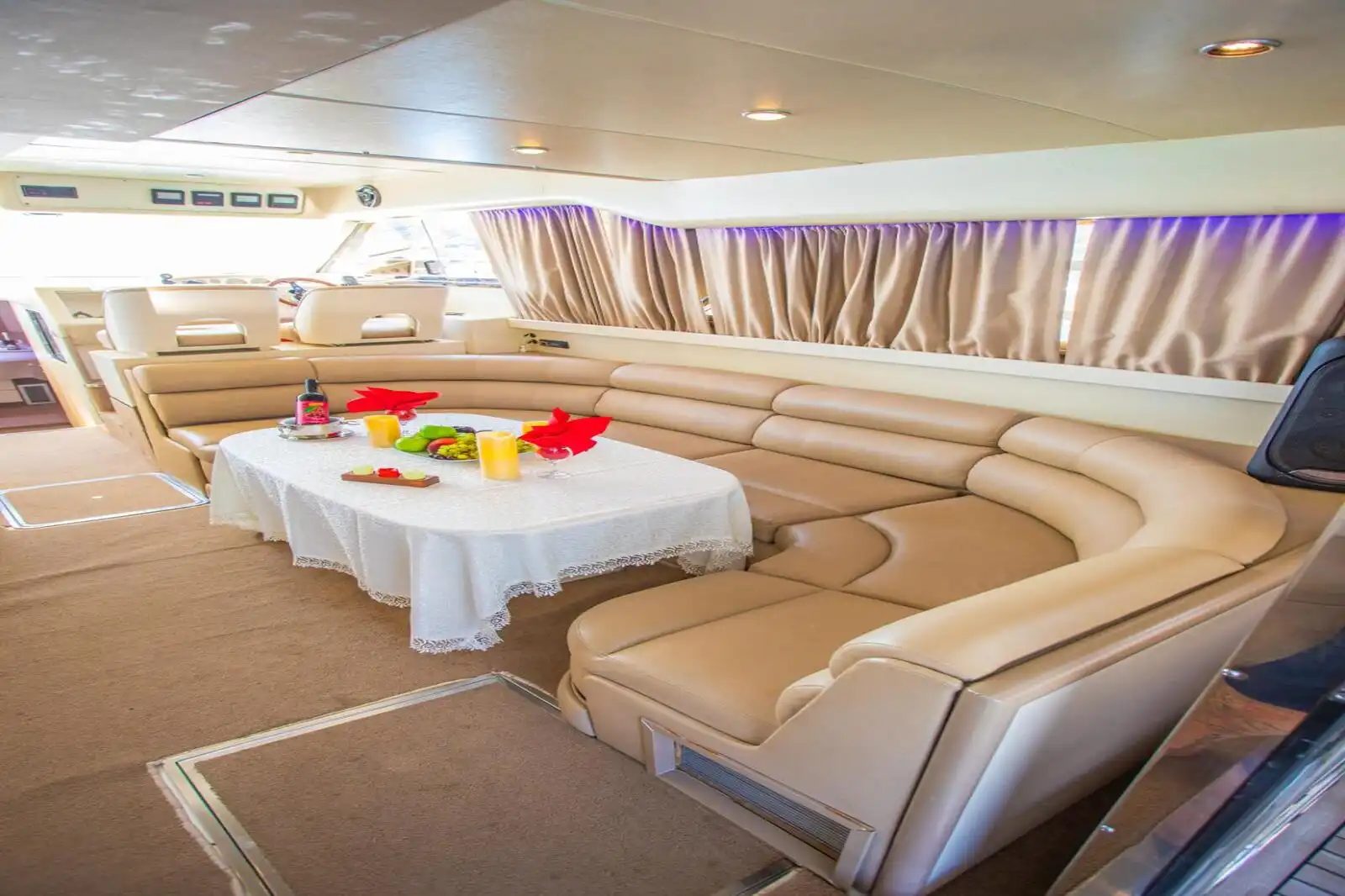 Antalya Yacht Rental 19m Princess